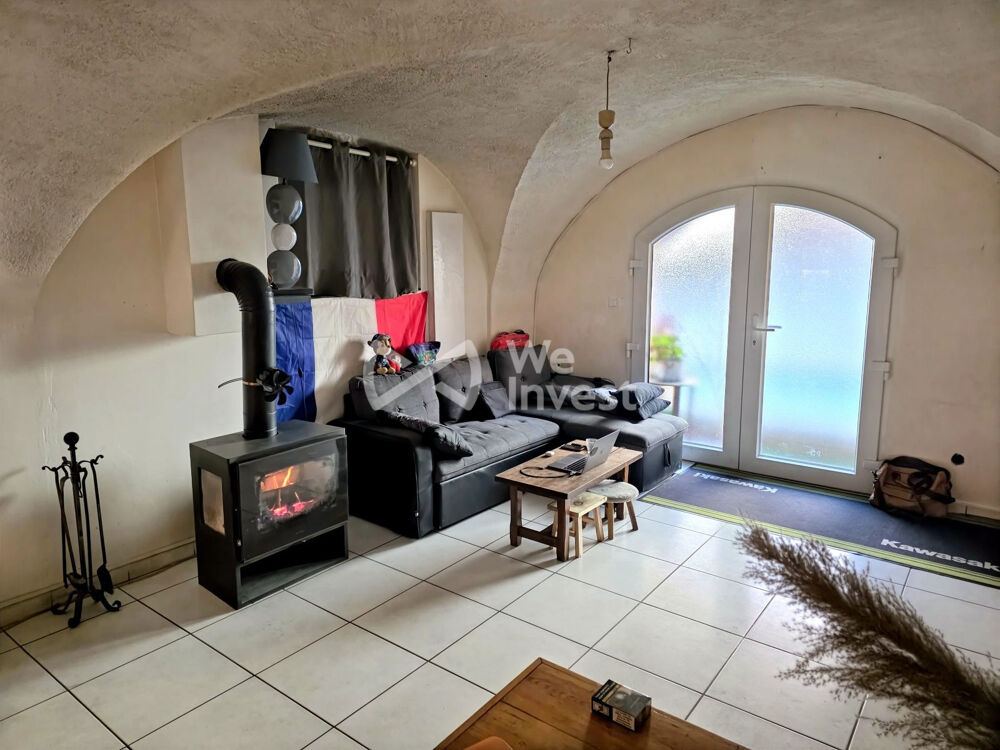 Vente Appartement Appartement T3 avec cave te terrasse. Saint-martin-de-queyrières