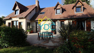  Maison  vendre 8 pices 162 m