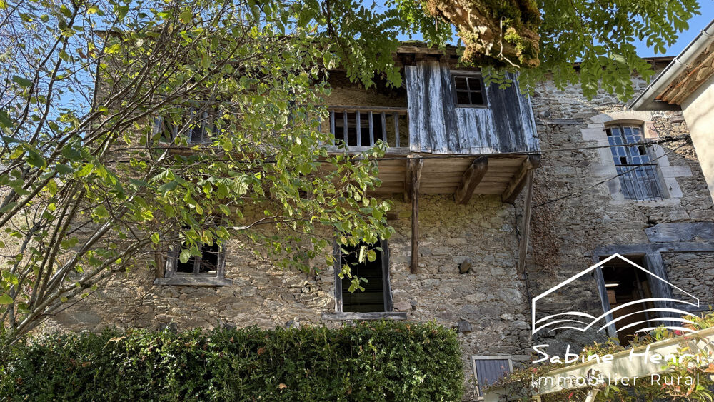 Maison typique a restaurer