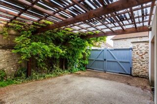  Maison à vendre 8 pièces 247 m²