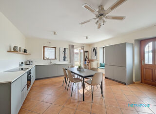  Maison � vendre 7 pi�ces 195 m�