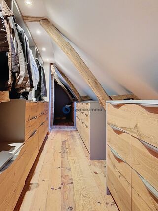  Maison � vendre 8 pi�ces 232 m�