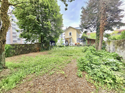   À vendre : Terrain Idéalement Situé & Plat à Grenoble 