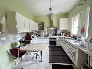  Maison � vendre 7 pi�ces 165 m�