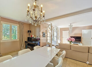  Maison à vendre 7 pièces 210 m²