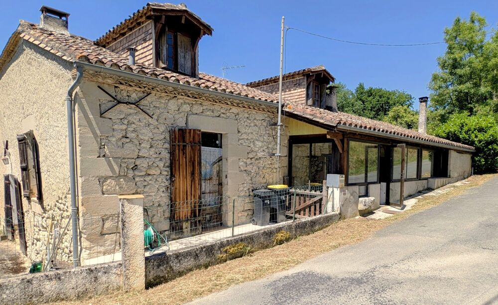 Vente Maison Maison de campagne en pierre avec piscine Lavergne