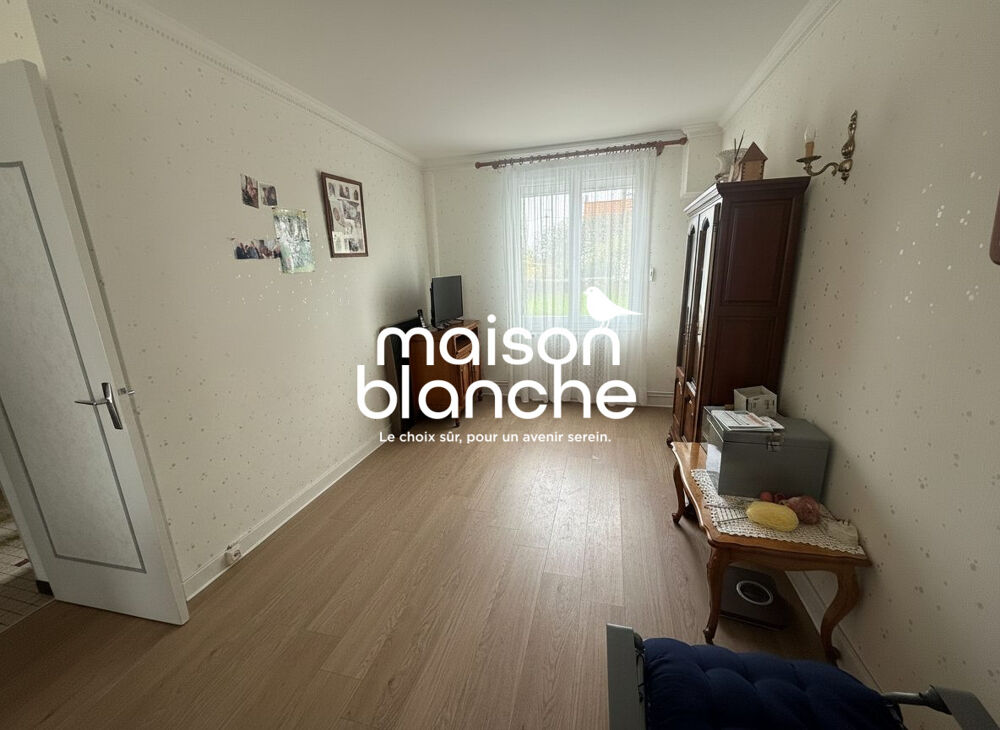 Location Maison Maison à louer Châtillon-sur-Thouet Châtillon-sur-thouet