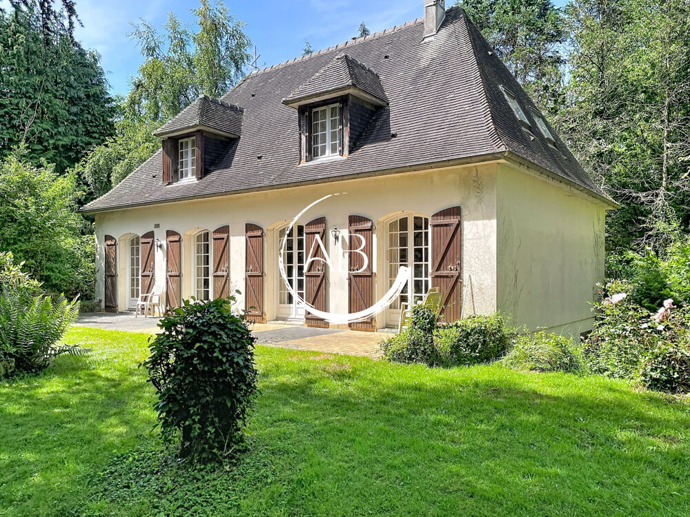 Maison A RENOVER et 8 825 m² de terrain à vendre à La Ferté-