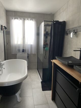  Maison à vendre 7 pièces 203 m²