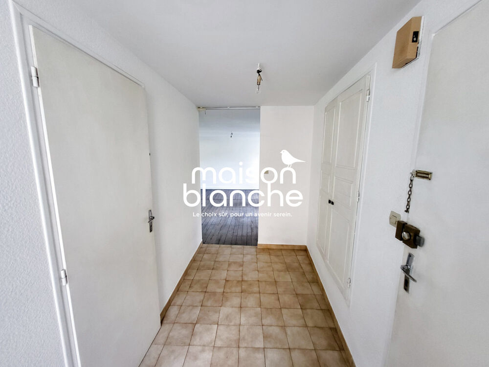 Location Appartement STUDIO Parthenay