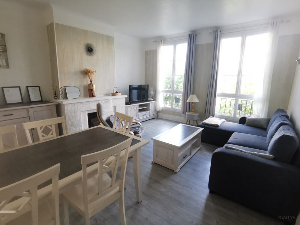 Vente Appartement ROYAN – T2 traversant de 62 m² rénové et lumineux Royan