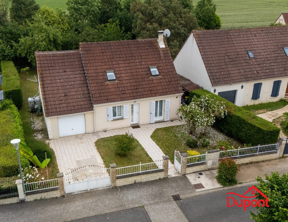Maison individuelle 5 pièces 4 ch - 800 m² terrain - ROZAY EN