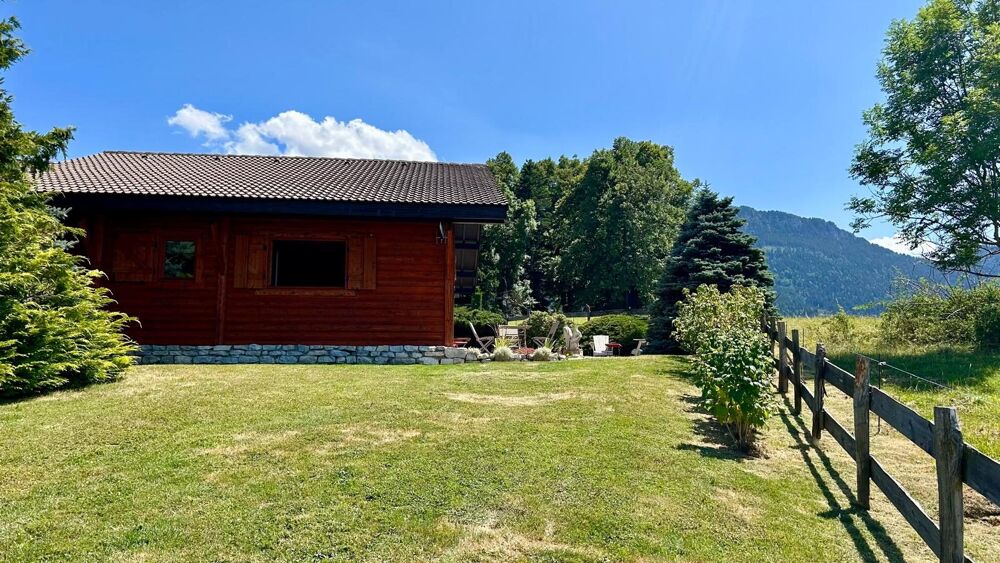 CHALET plein de charme !