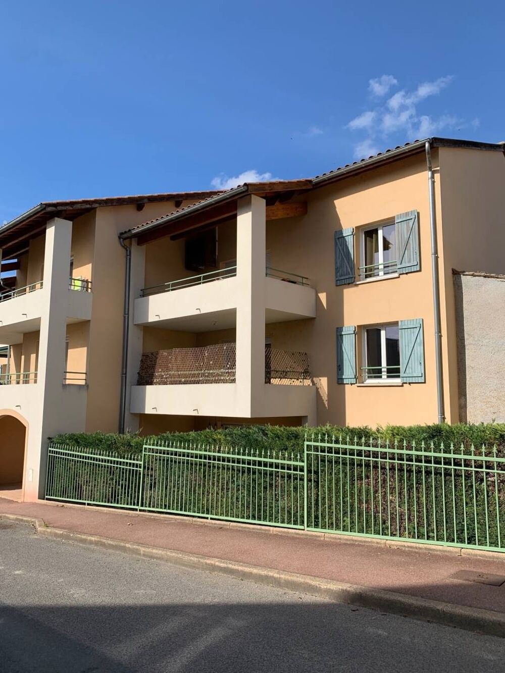 Vente Appartement BEAU T4 EN RDJ Vourles