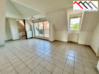  Appartement à louer 3 pièces 66 m²