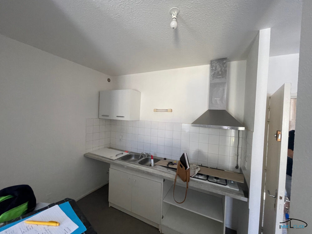 Demande Colocation APPARTEMENT T2 AVEC BALCON - VILLEFRANCHE DE ROUERGUE Villefranche-de-rouergue