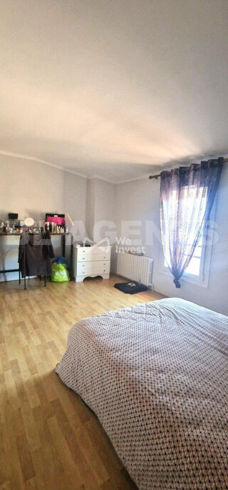  Maison � vendre 7 pi�ces 220 m�