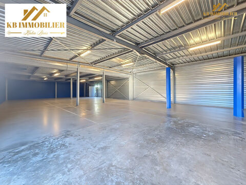 Ensemble immobilier compos&eacute; d'un entrep&ocirc;t, d'un appartemen 700000 07000 Privas