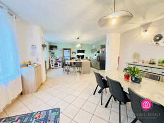  Maison  vendre 5 pices 118 m