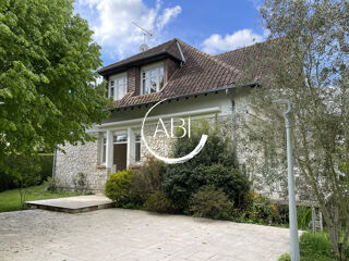 Vente Maison 4 pièces 150 m², Bagnoles de l'Orne Normandie