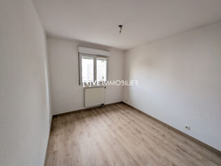  Appartement � louer 4 pi�ces 75 m�