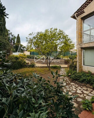  Maison à vendre 8 pièces 235 m²