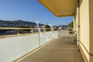  Appartement  vendre 5 pices 175 m