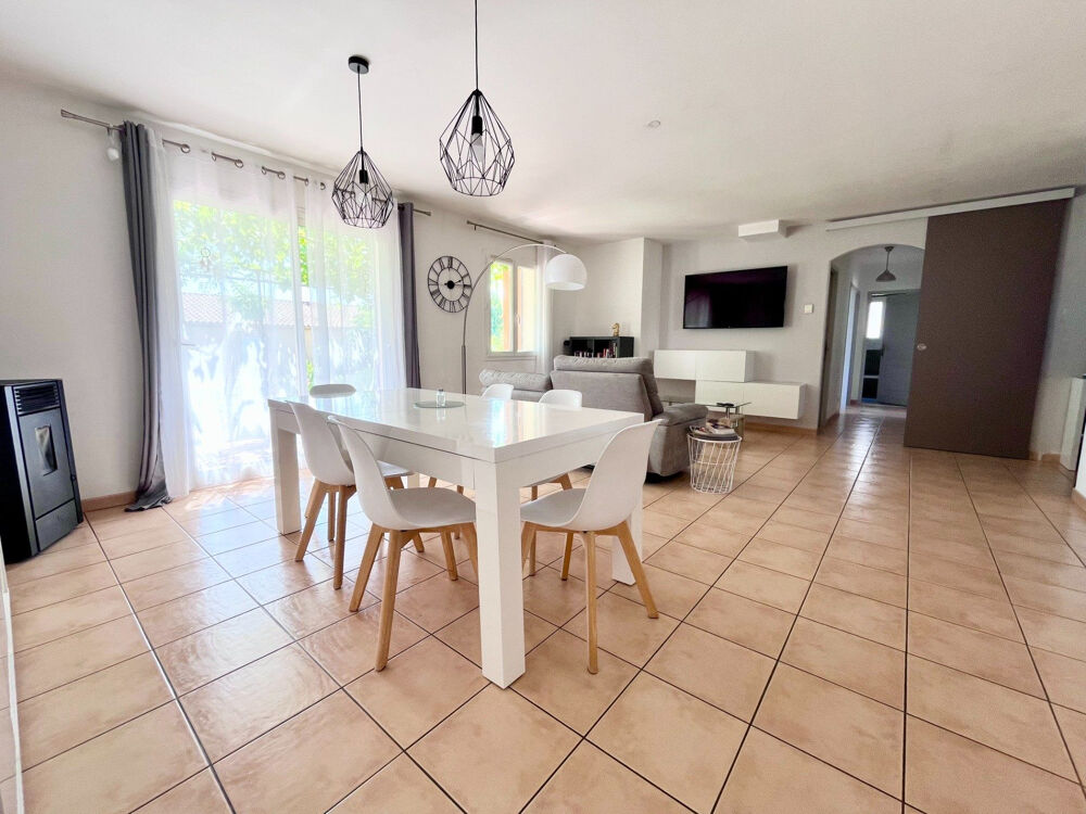 Vente Maison Villa de plain-pied lumineuse et fonctionnelle, idéale pour une Suze-la-rousse