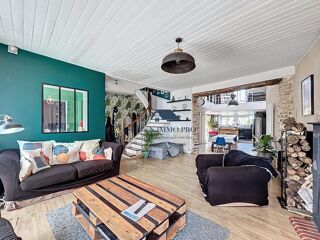  Maison � vendre 9 pi�ces 210 m�