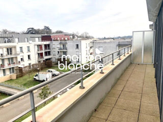 Appartement à louer 2 pièces 37 m²