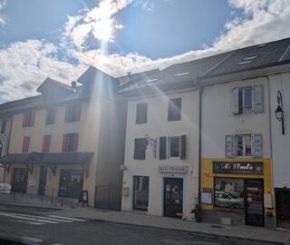  Immeuble � vendre 319 m�