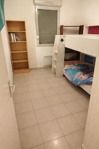  Appartement � louer 4 pi�ces 76 m�