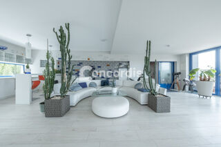  Maison à vendre 11 pièces 475 m²