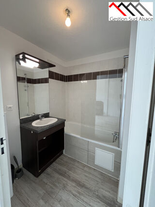  Appartement à louer 1 pièce 20 m²