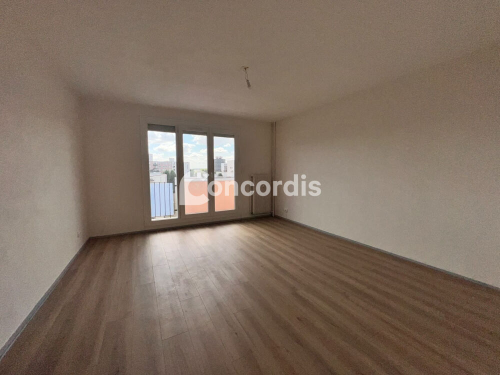 Appartement T3 lumineux - DPE C - vue dégagée - balcon - cave