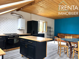  Appartement à louer 4 pièces 66 m²