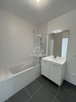  Appartement � vendre 4 pi�ces 107 m�