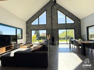  Maison � vendre 8 pi�ces 230 m�