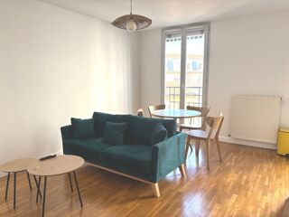  Appartement à louer 2 pièces 42 m²