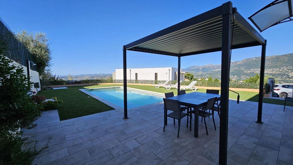 Location Appartement BAS DE VILLA AVEC PISCINE PRIVATIVE Nice