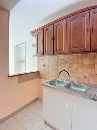  Appartement à louer 2 pièces 42 m²
