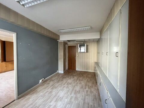   Bureaux avec vitrine à LIMOGES ! 