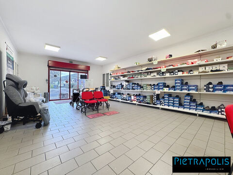 Local commercial 270m2 + 3 places de parking 599000 69290 Craponne