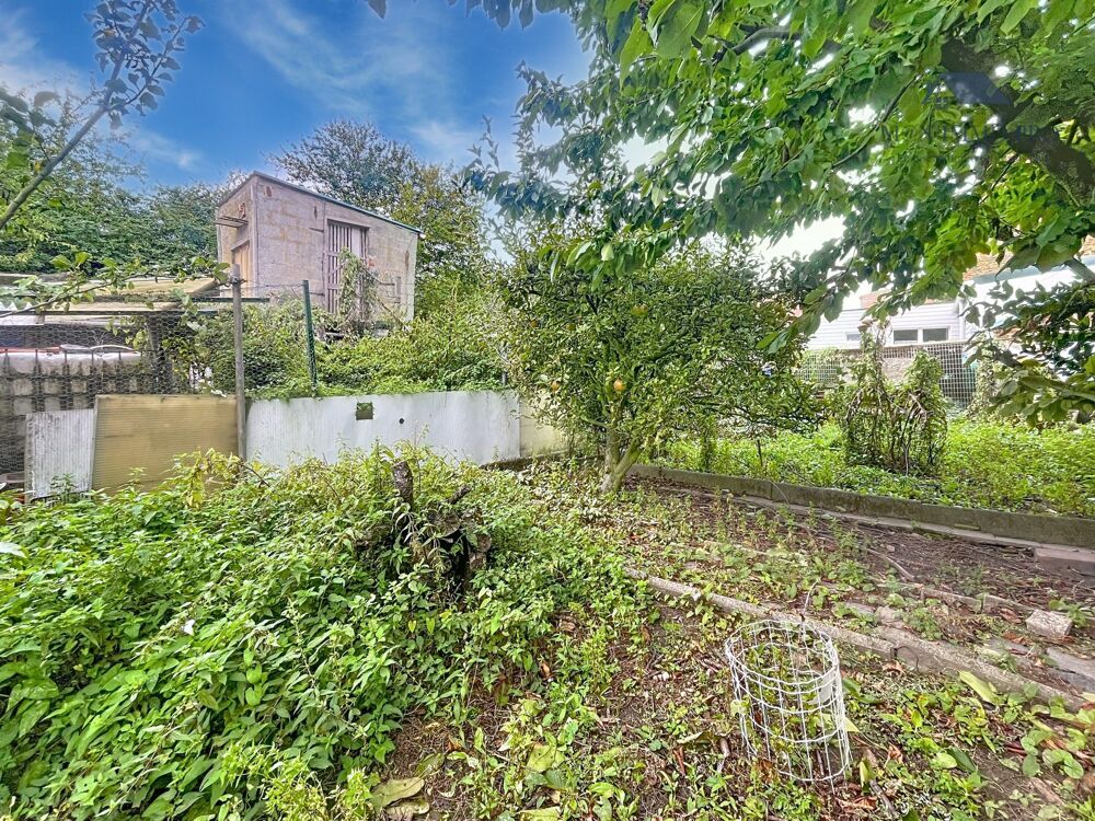 Vente Terrain TERRAIN CONSTRUCTILE - 4 GARAGES - SECTEUR COEUR DE VILLE - NIEP Nieppe