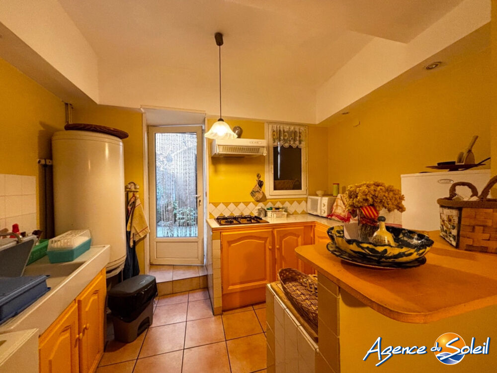 Maison ancienne avec beaucoup de charme et grand volume habitabl