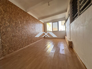  Immeuble � vendre 170 m�