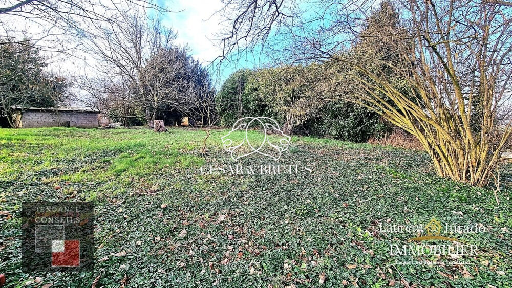 Vente Terrain Terrain constructible 670 m2 Mogneneins 01140 Mogneneins