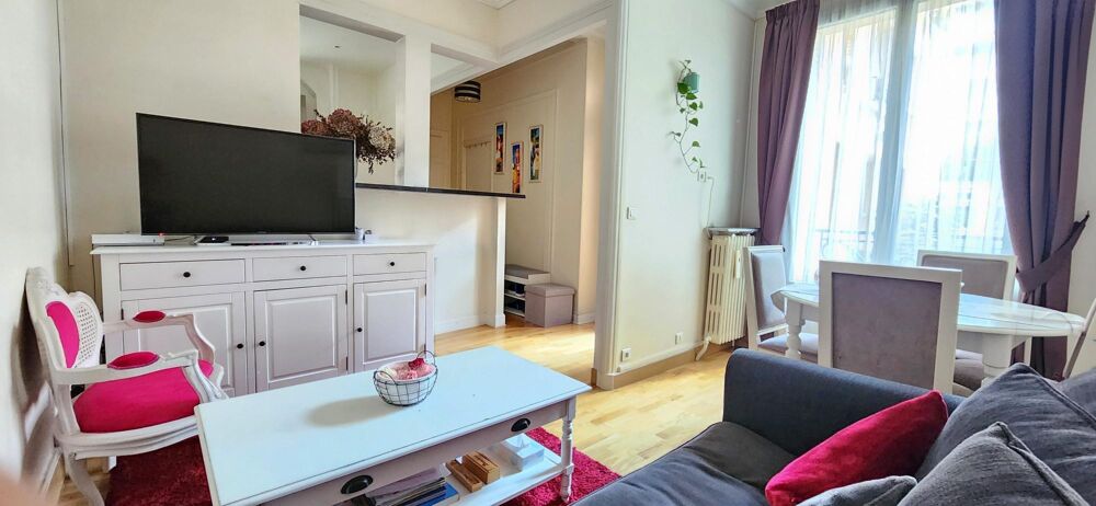 Appartement 2 pièces RDC immeuble de standing