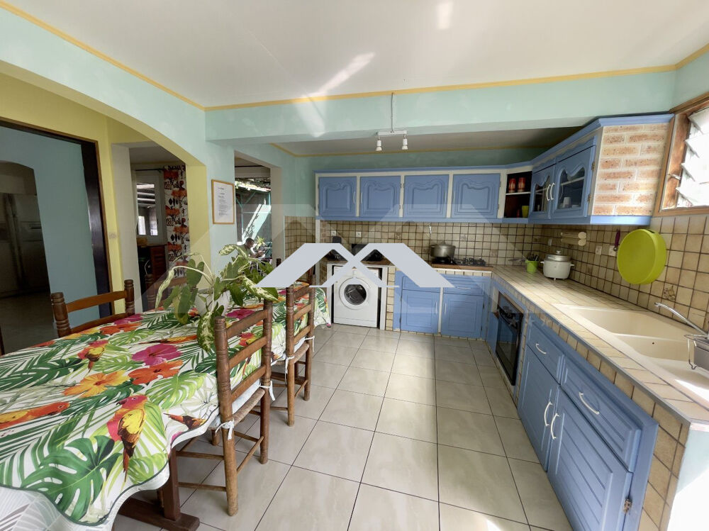 Maison F5 140 m² avec piscine La Rivière