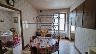  Maison à vendre 12 pièces 180 m²